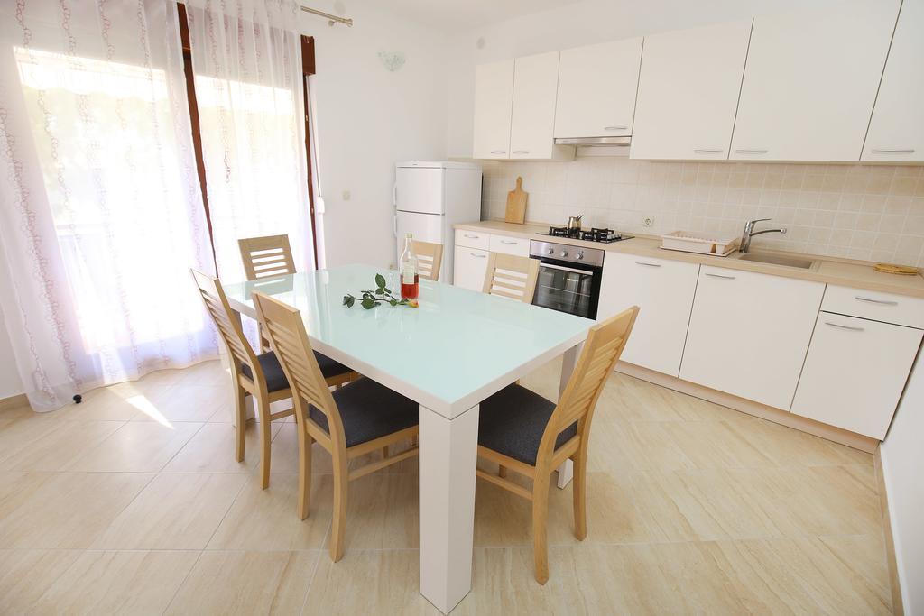Apartment Borik Beach 86 Задар Екстериор снимка