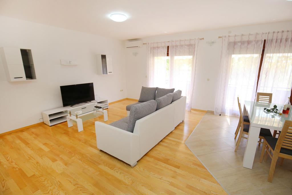 Apartment Borik Beach 86 Задар Екстериор снимка
